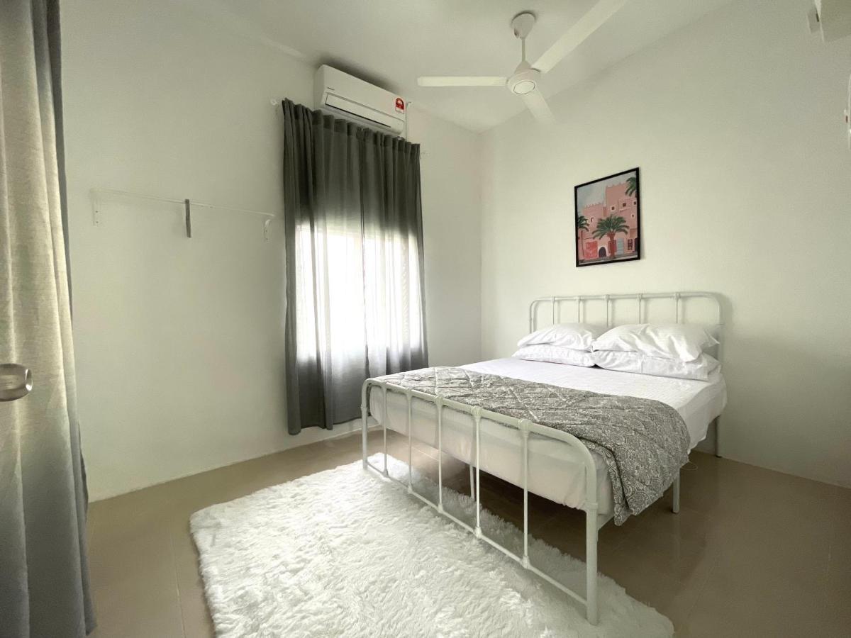 Cosy Little Home Near To The Town Pasir Puteh Exteriör bild