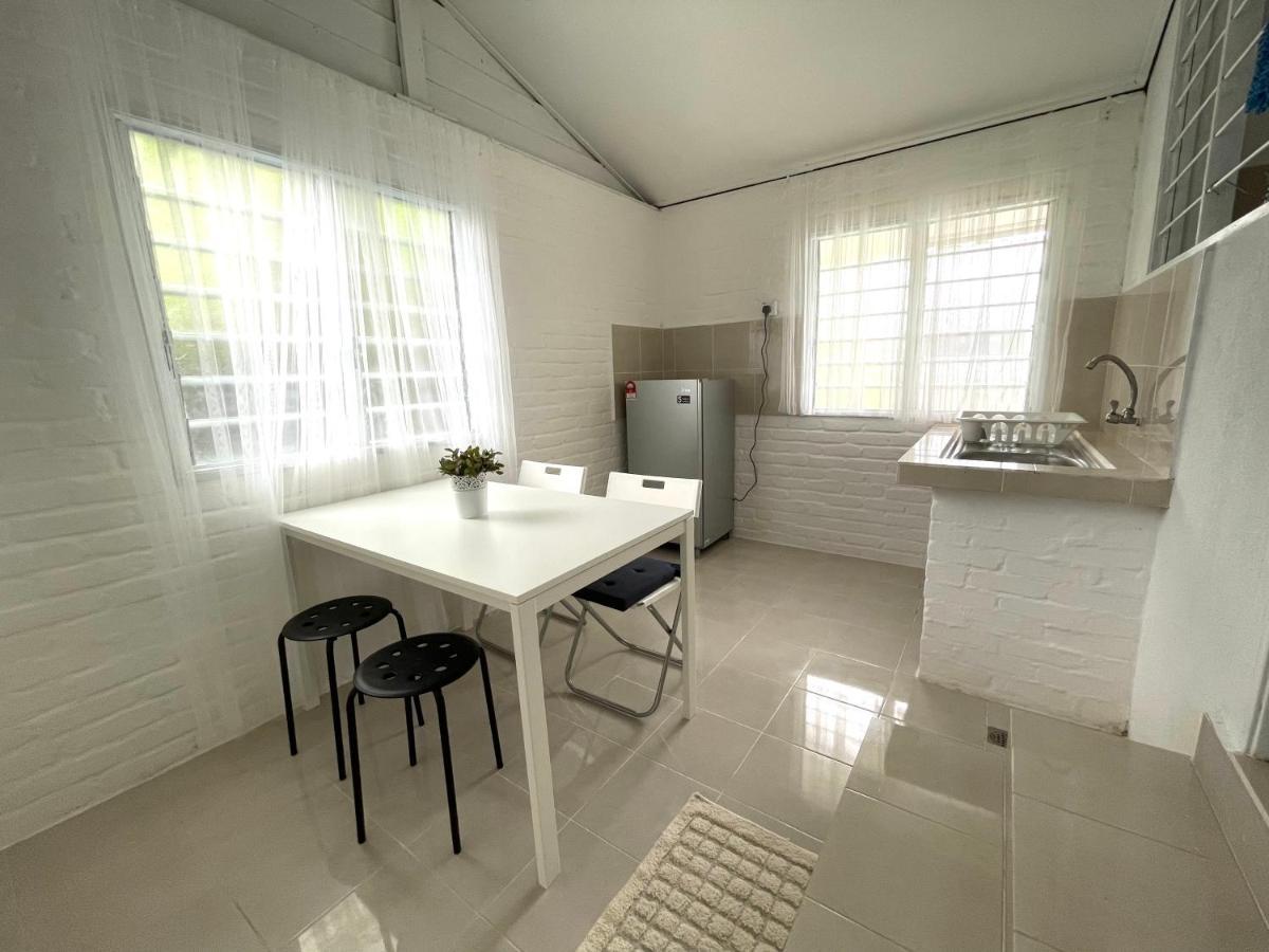 Cosy Little Home Near To The Town Pasir Puteh Exteriör bild