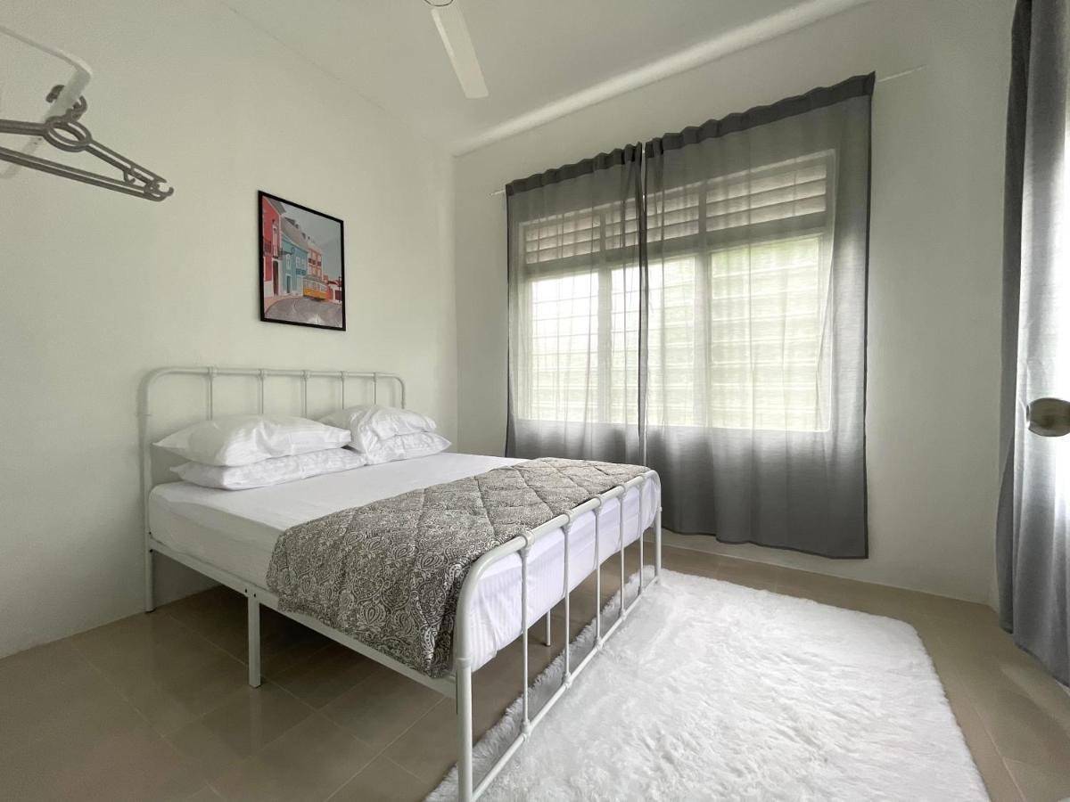 Cosy Little Home Near To The Town Pasir Puteh Exteriör bild